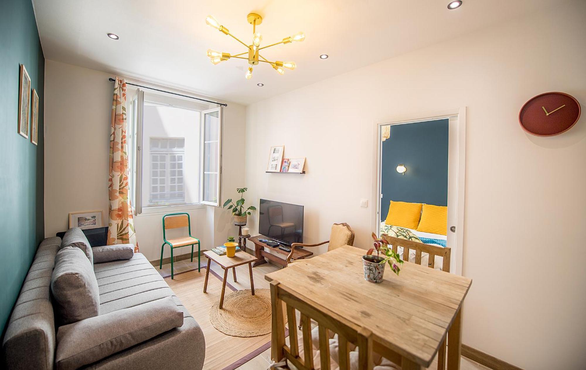 Apartment Tres Beau Duplex Dans Le Vieux Avec Clim/wifi